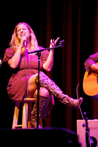 Nashville showDSC07327-rawdenoise-face