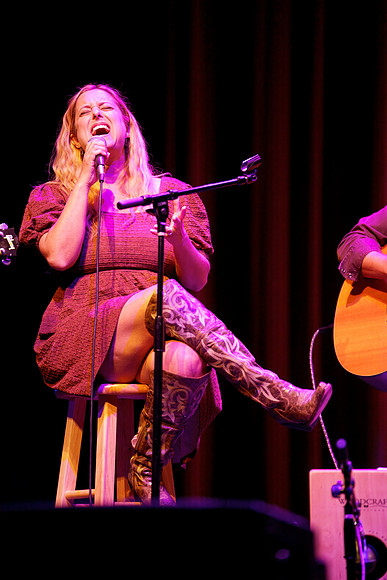 Nashville showDSC07329-rawdenoise-face