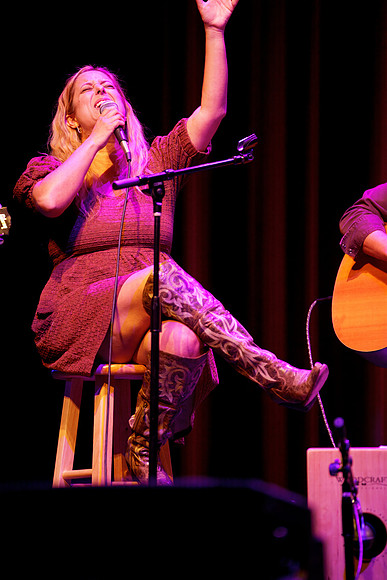 Nashville showDSC07345-rawdenoise-face