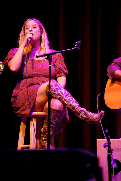 Nashville showDSC07348-rawdenoise-face