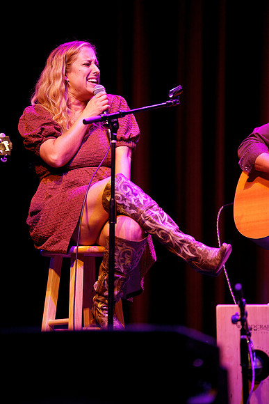 Nashville showDSC07354-rawdenoise-face