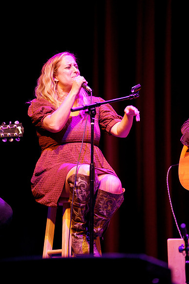 Nashville showDSC07359-rawdenoise-face