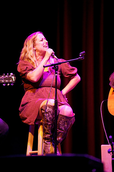 Nashville showDSC07360-2-rawdenoise-face
