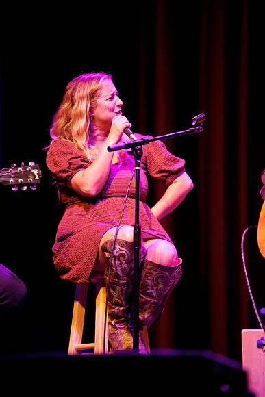 Nashville showDSC07362-rawdenoise-face