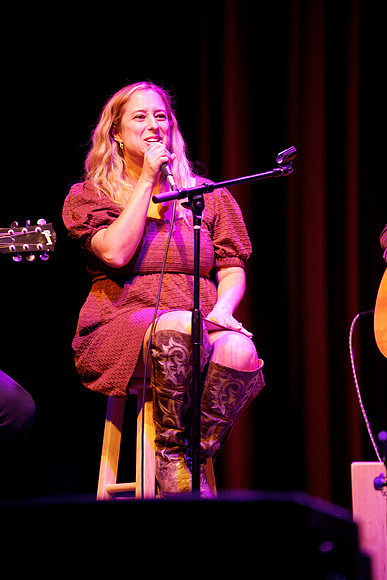 Nashville showDSC07371-2-rawdenoise-face