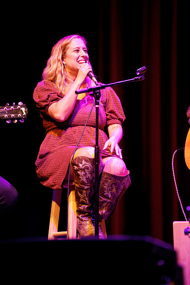 Nashville showDSC07375-2-rawdenoise-face
