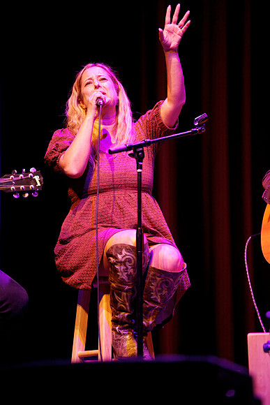 Nashville showDSC07386-2-rawdenoise-face