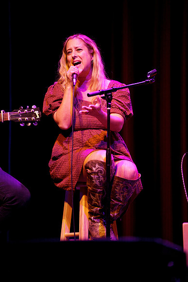 Nashville showDSC07395-rawdenoise-face