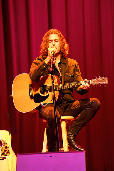 Nashville showDSC07424-rawdenoise-face