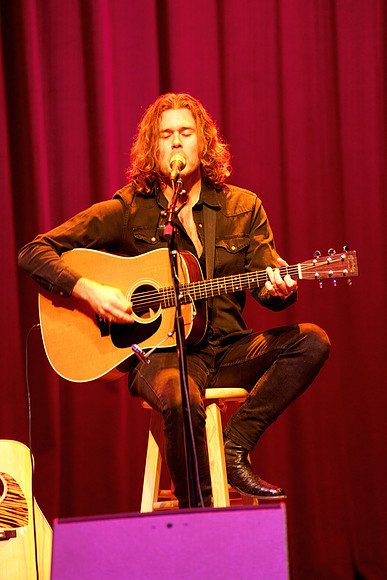 Nashville showDSC07427-2-rawdenoise-face