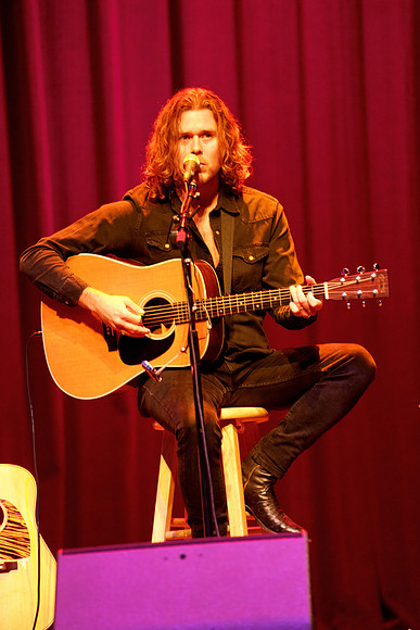 Nashville showDSC07429-rawdenoise-face