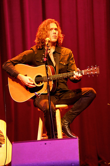 Nashville showDSC07430-2-rawdenoise-face