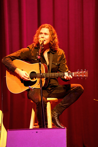 Nashville showDSC07439-2-rawdenoise-face