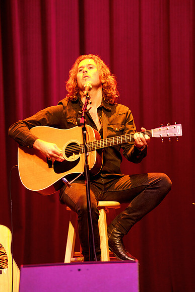 Nashville showDSC07450-rawdenoise-face