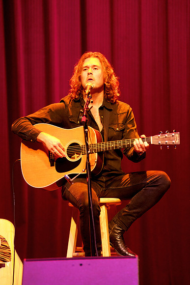 Nashville showDSC07452-rawdenoise-face