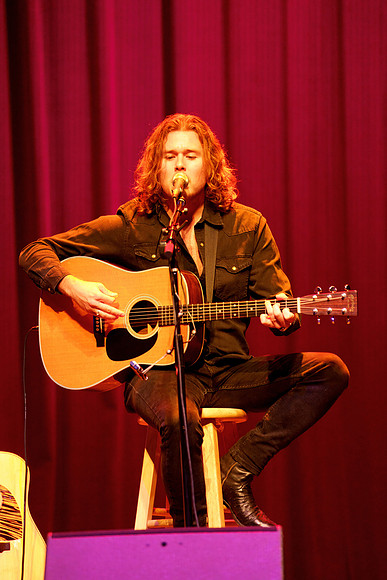 Nashville showDSC07454-rawdenoise-face