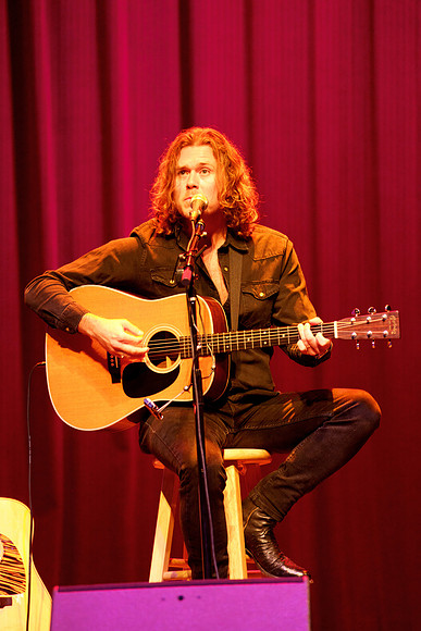 Nashville showDSC07459-rawdenoise-face