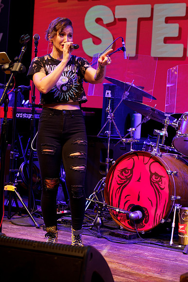 MusCnrDSC08599-rawdenoise