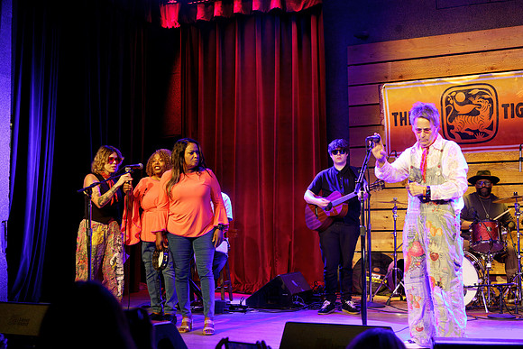 30TGospelDSC01312-2