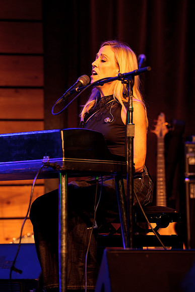 30TGospelDSC02236