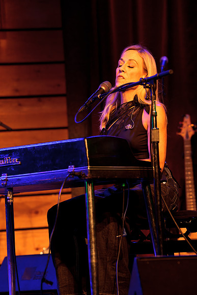 30TGospelDSC02130